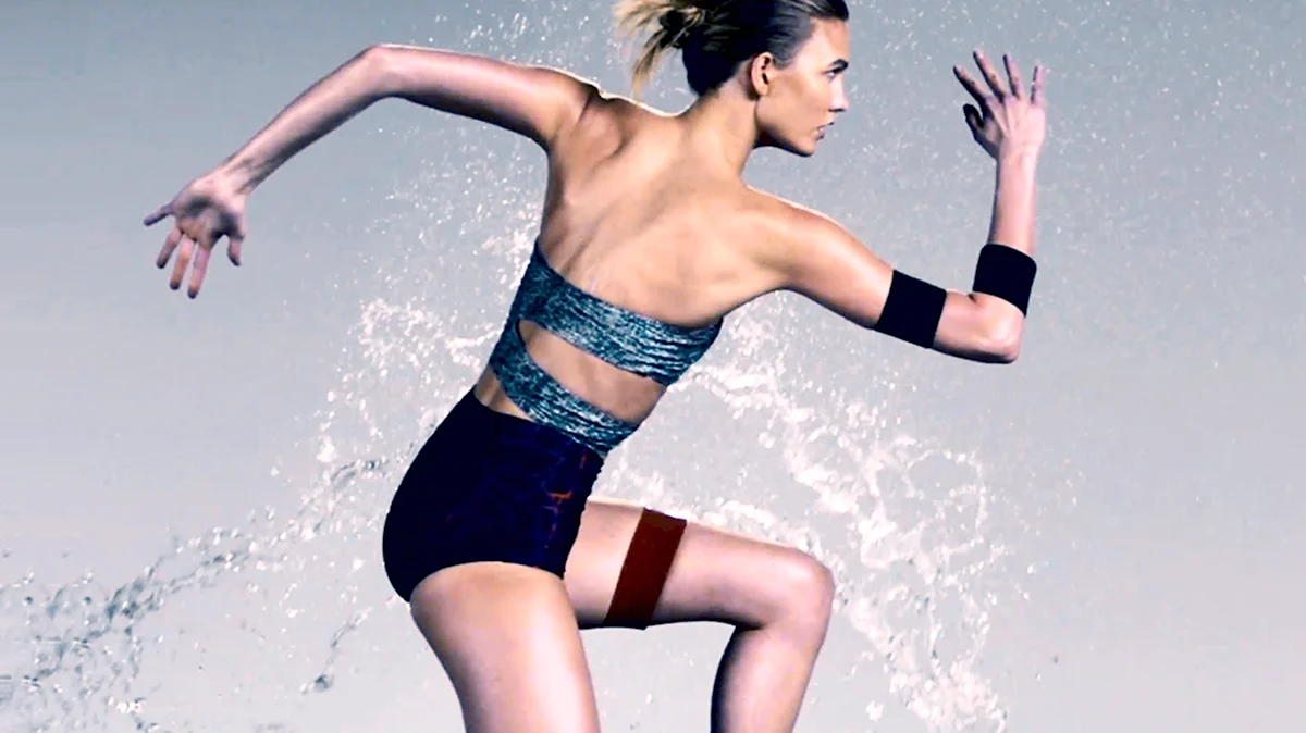 Karlie Kloss body