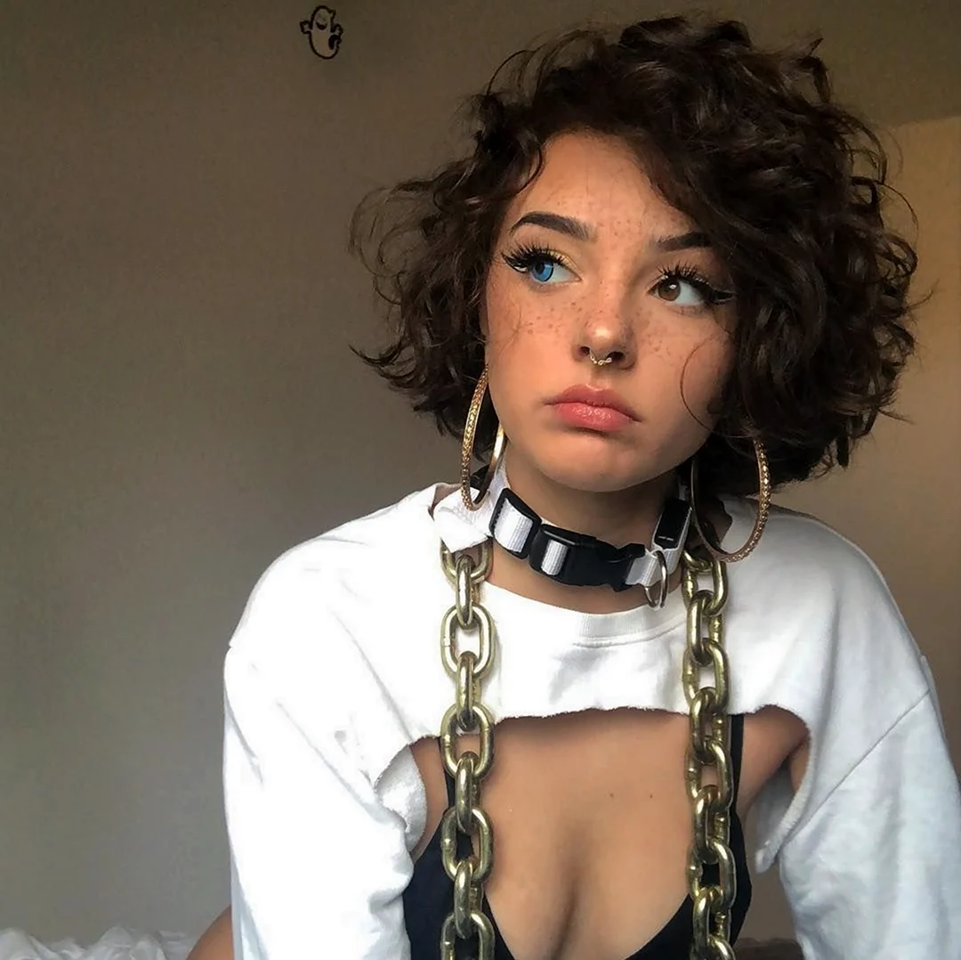 Keaton Belle notsick3