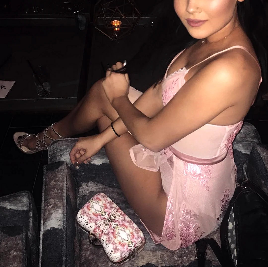Kelli Berglund hot