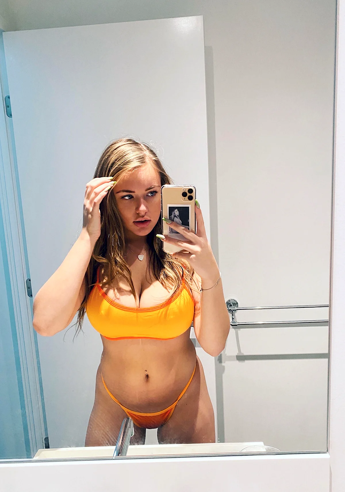 Kendra Rowe Патриот