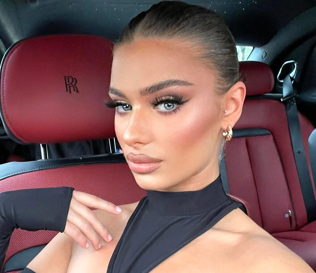 Констанс Нуньес Авалон давн