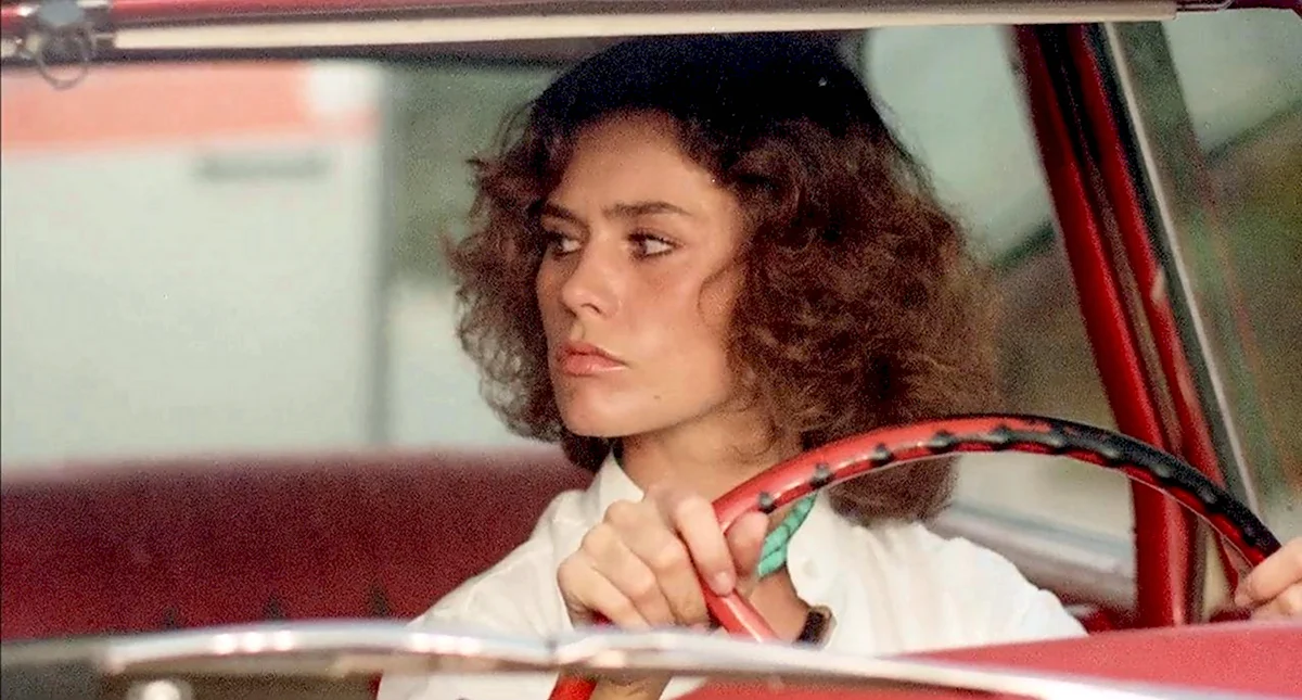 Коринн Клери 1977