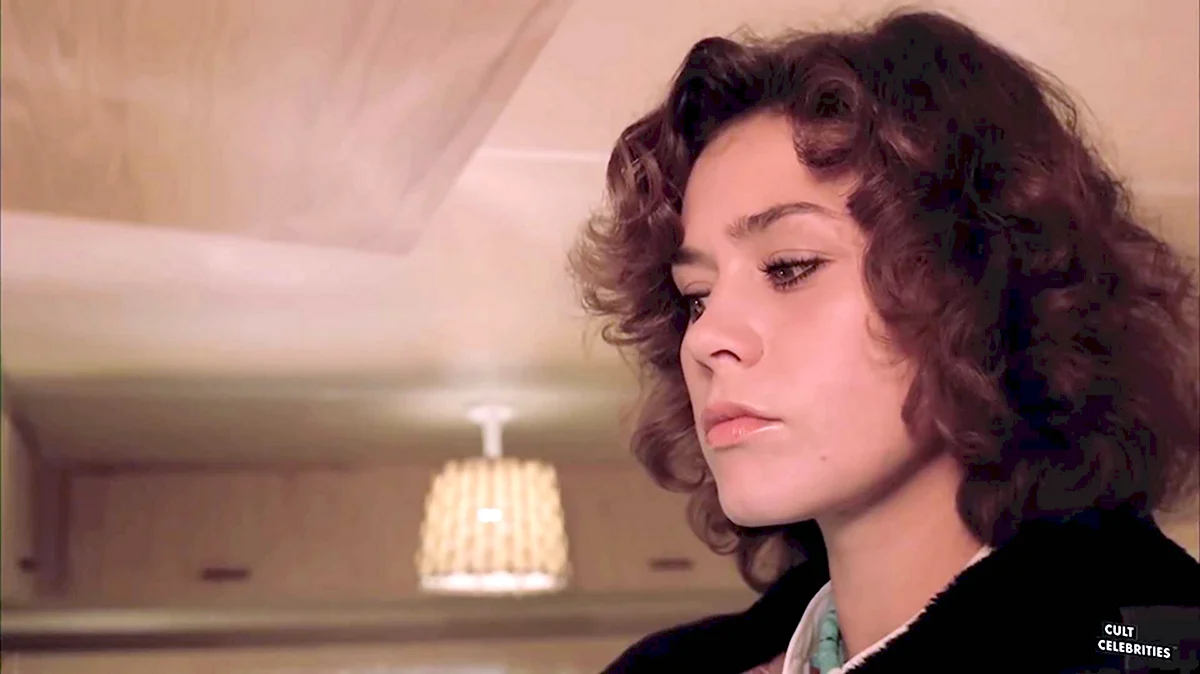 Коринн Клери 1977