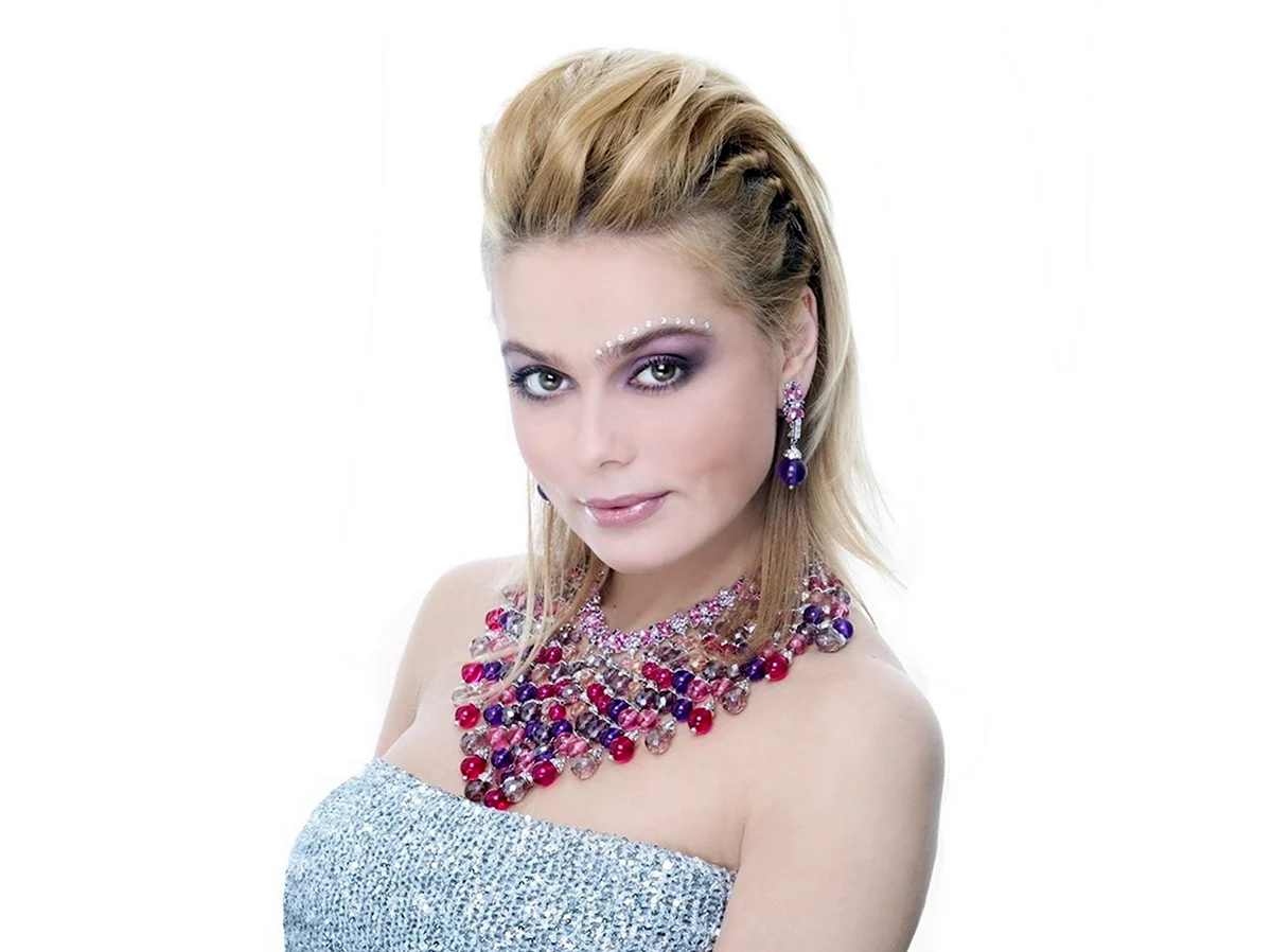 Ксения Новикова