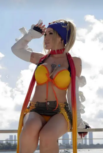 Lara Loxley
