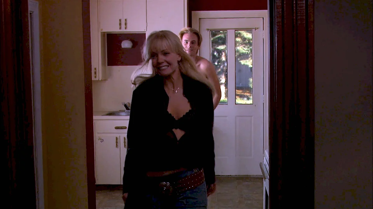 Laura Harris hot screenshots 18