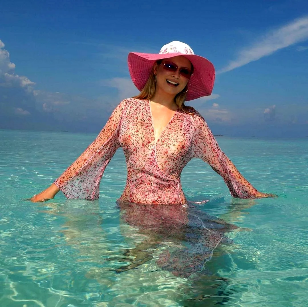 Лена Ленина Максим