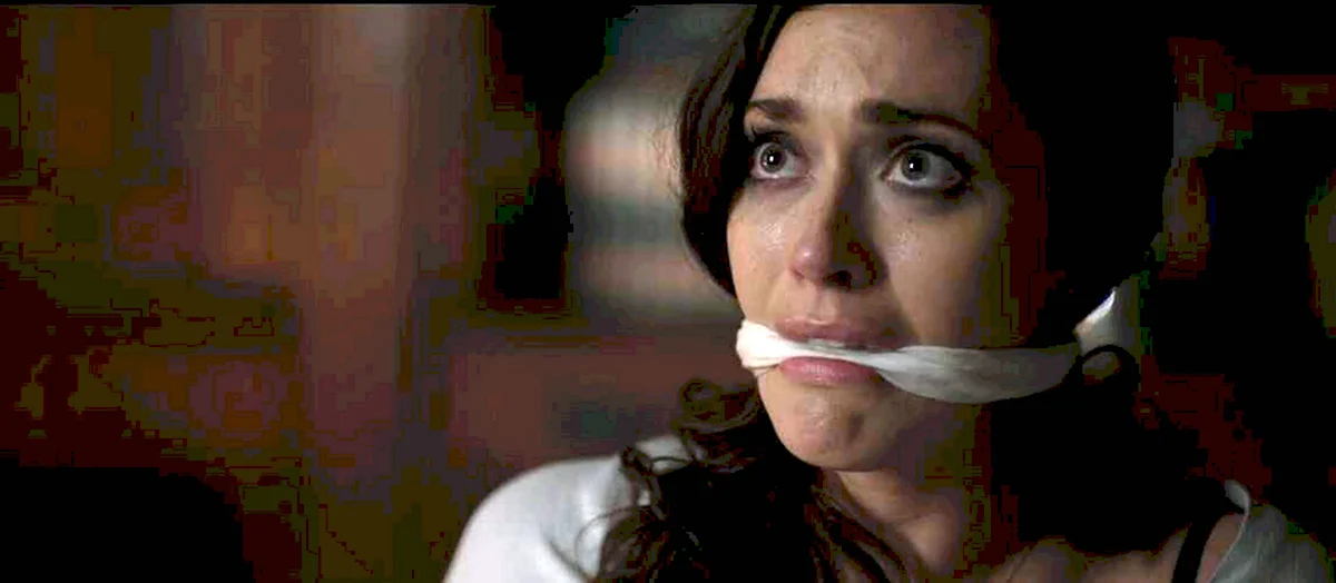 Лили Коллинз gagged