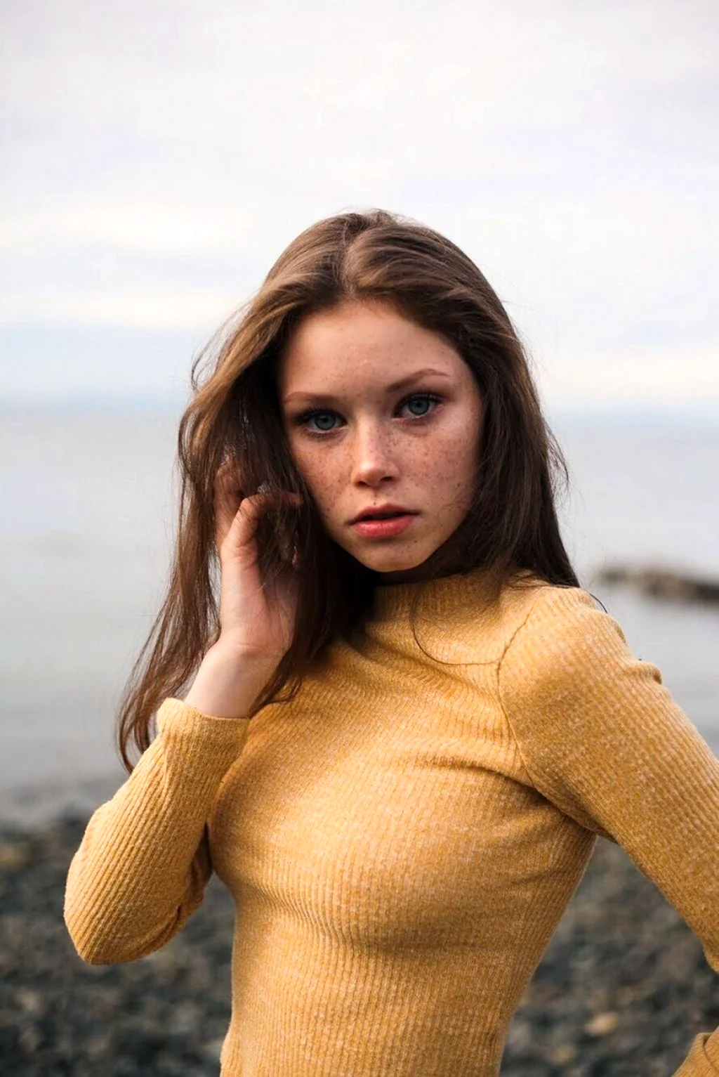 Lily Alexander