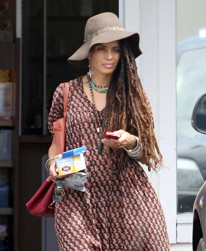 Lisa Bonet look