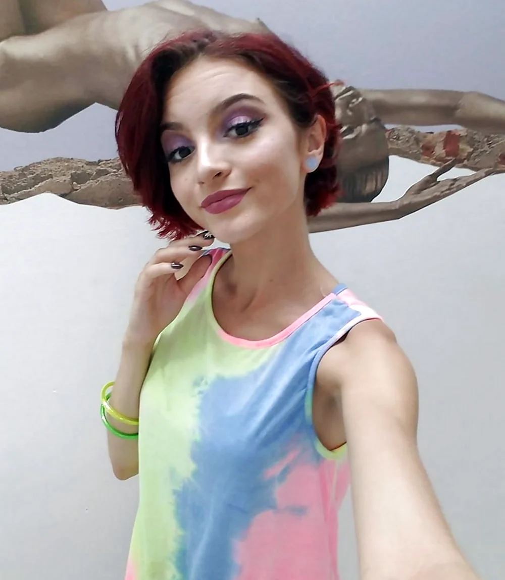Лола ФЭ