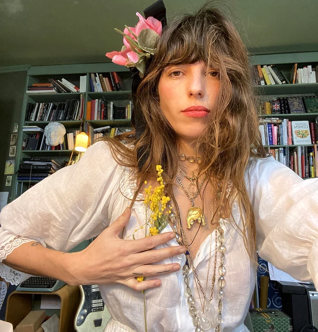 Lou Doillon Singer