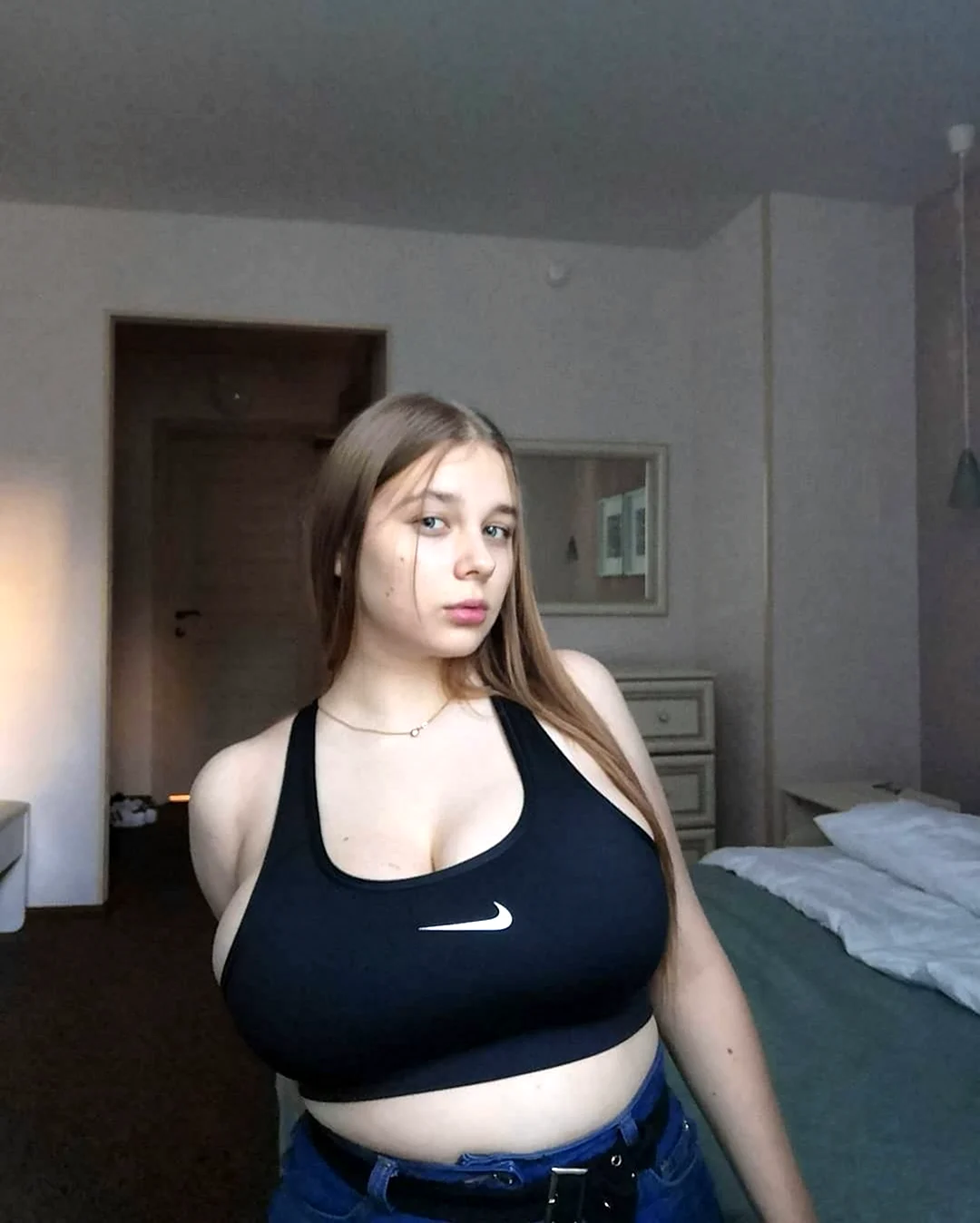 Lucy Laistner Анастасия Ложкина