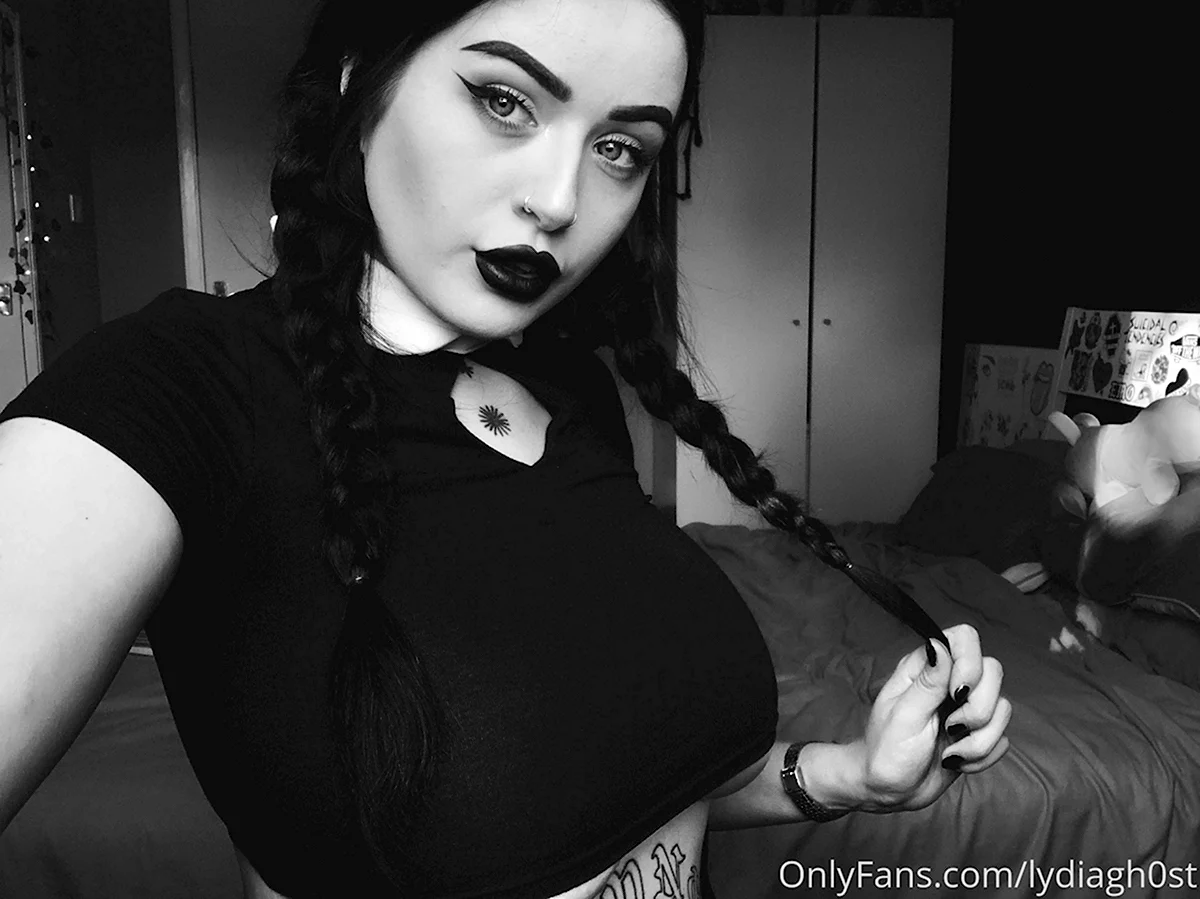 Lydia Ghost