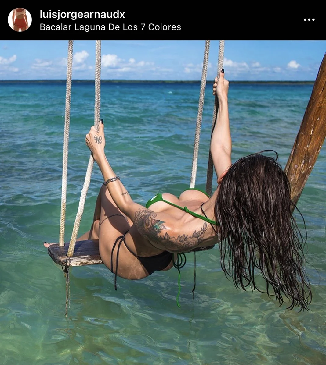 Мелани Павола Bikini
