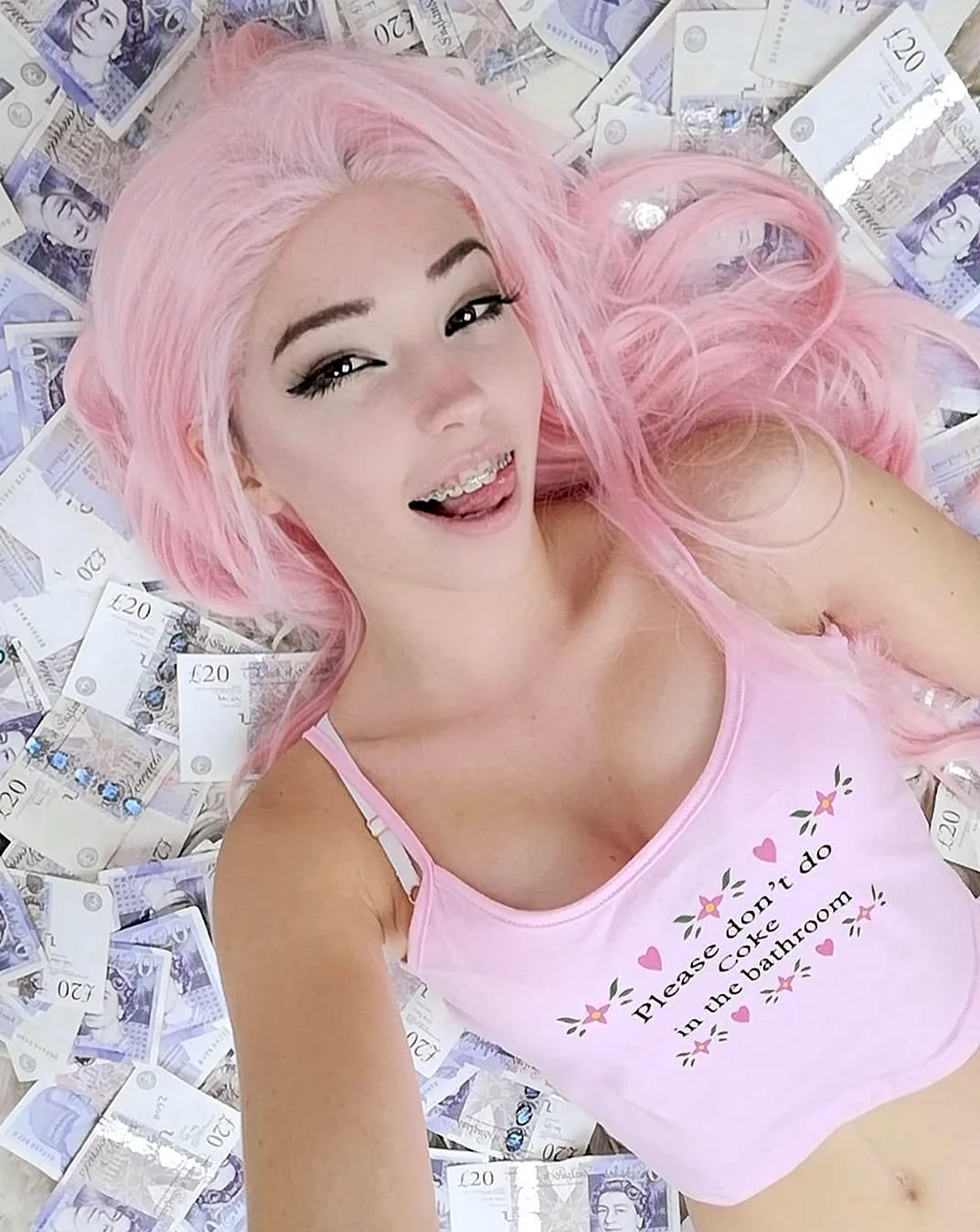 Мэри-Белль «Belle Delphine»
