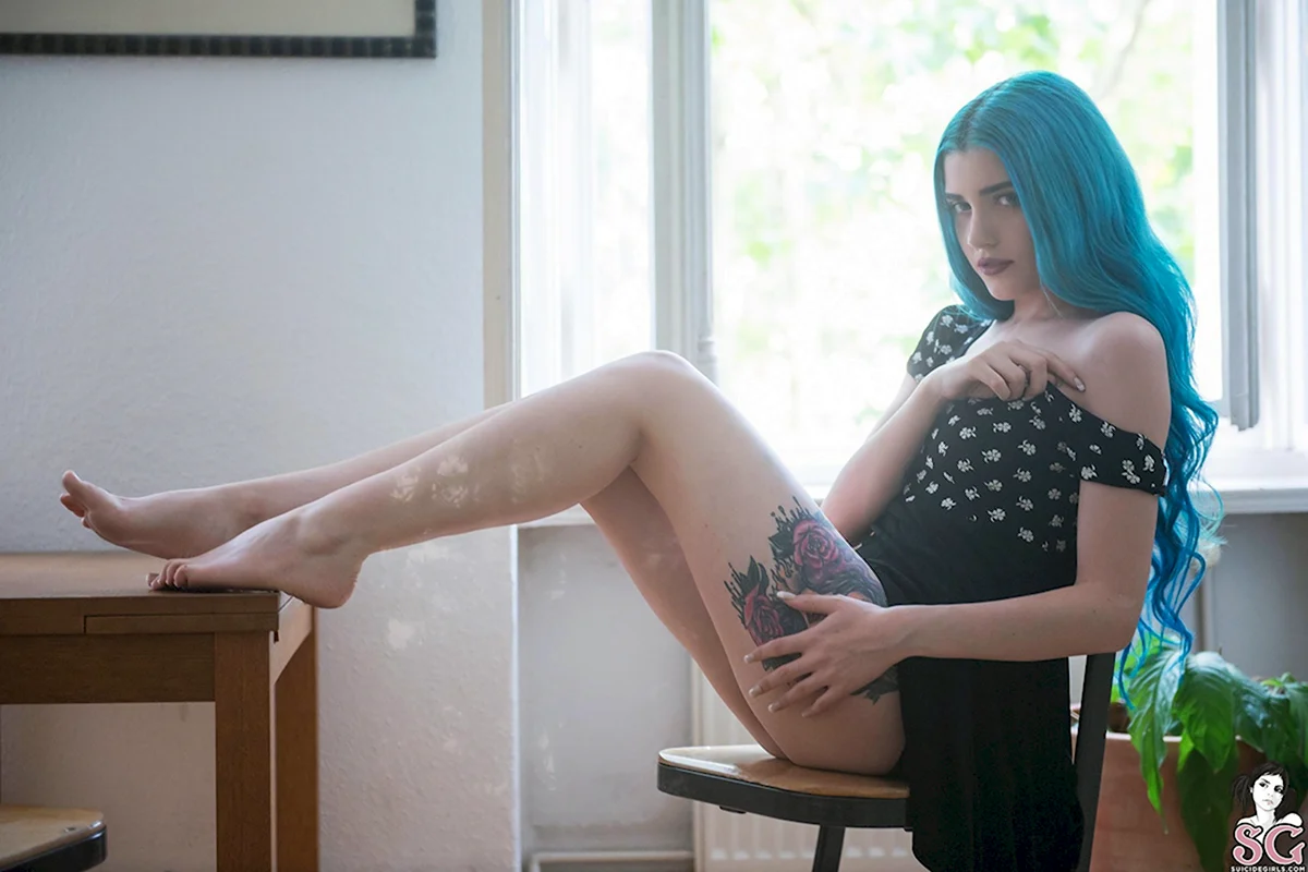 Модель YUXI Suicide