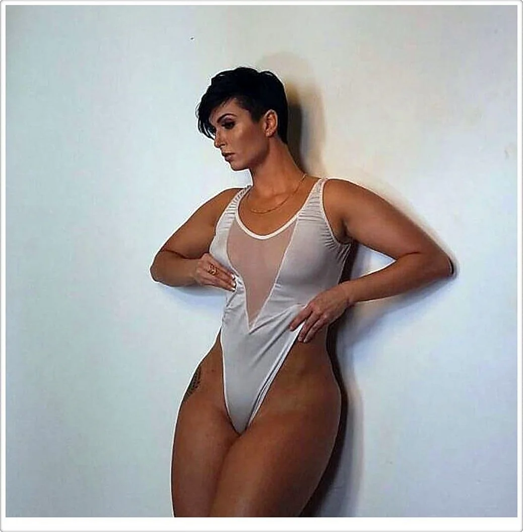 Модель Захра Элис