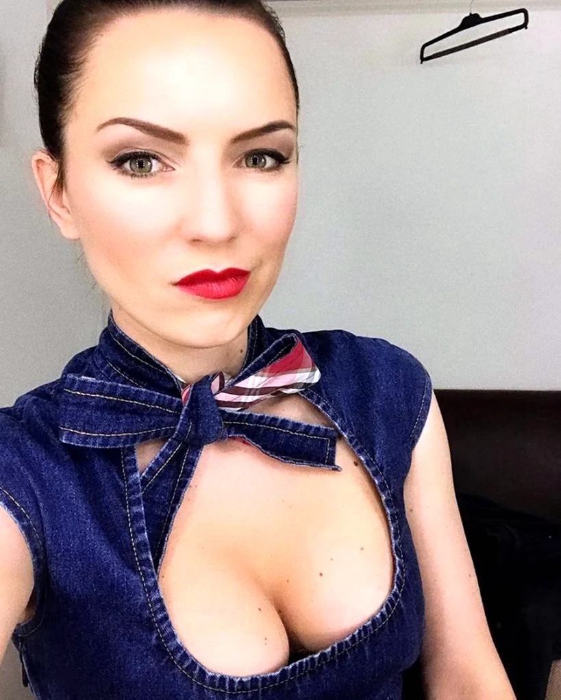 Молоховская Екатерина горячее