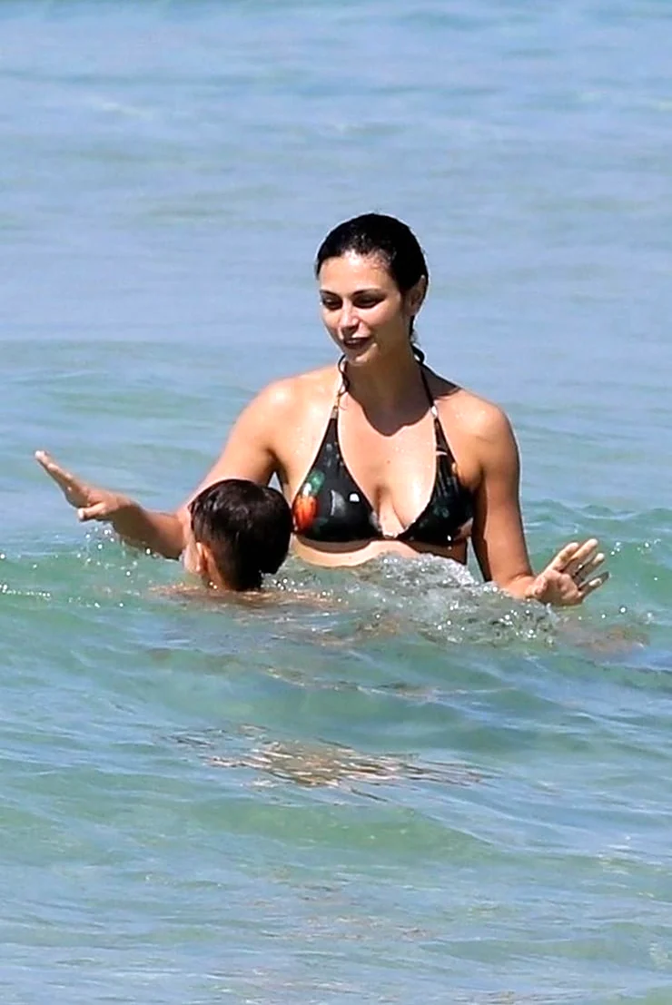 Morena Baccarin Beach