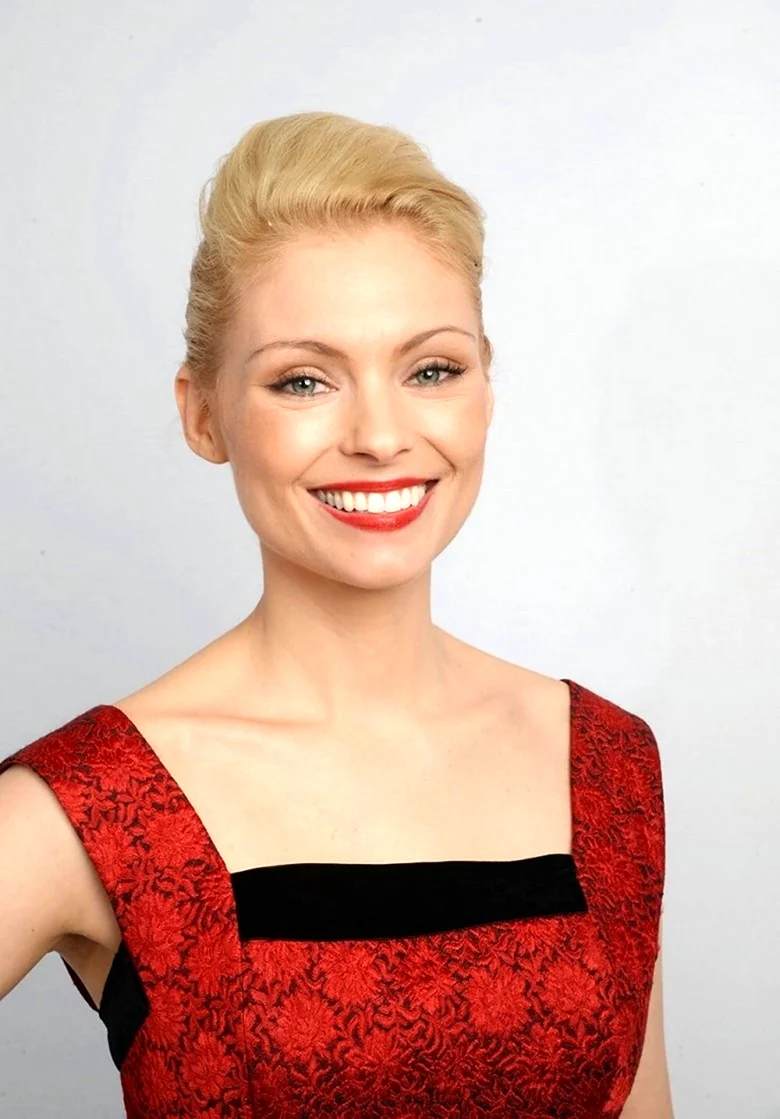 MYANNA Buring