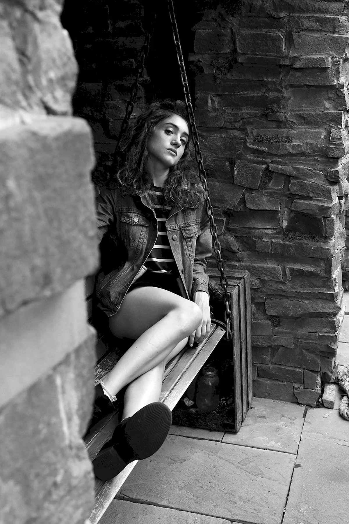 Natalia Dyer hot