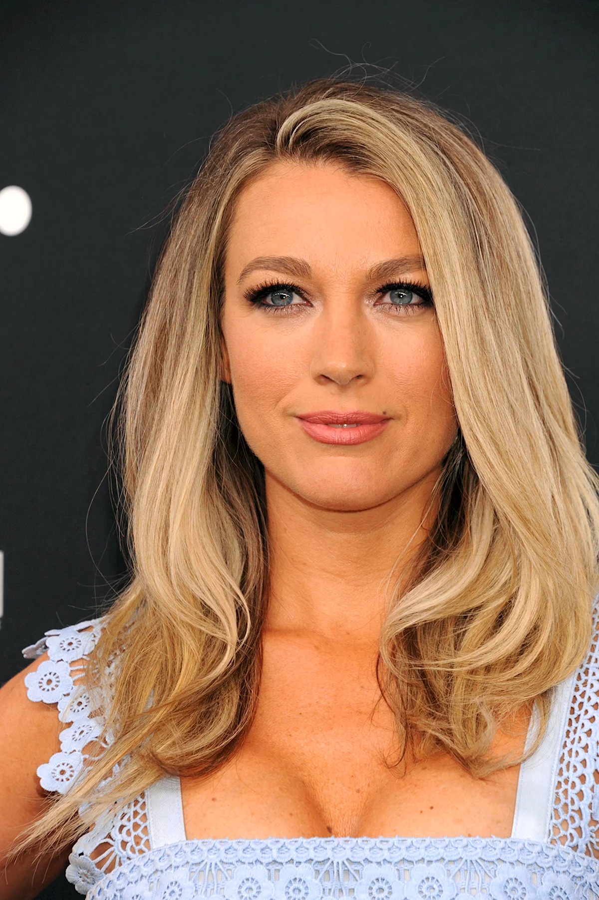 Natalie Zea