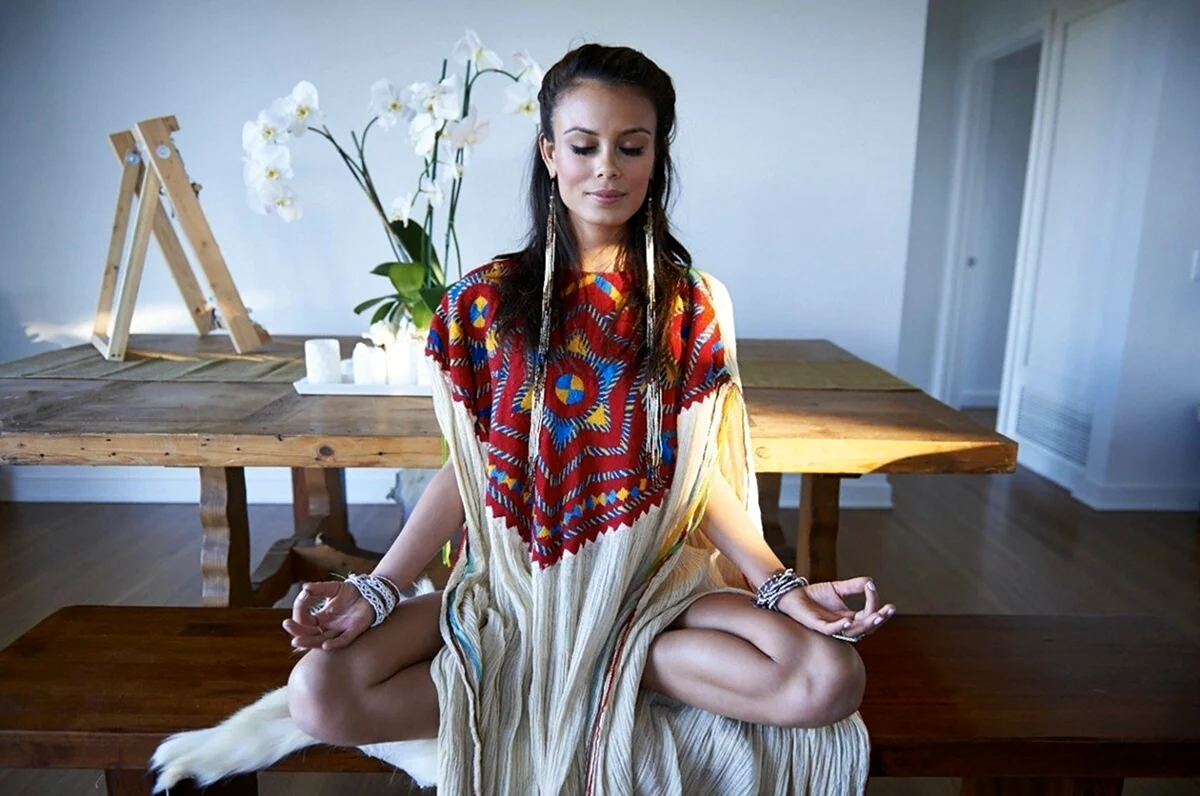 Nathalie Kelley