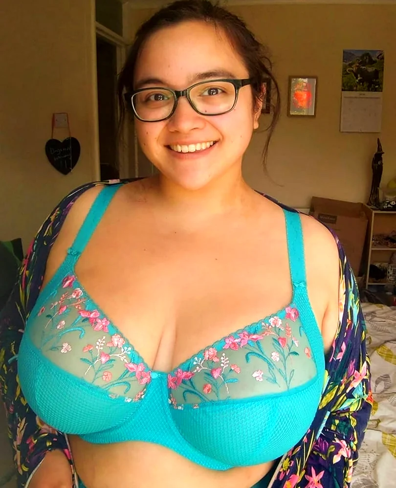 Nerd Janine