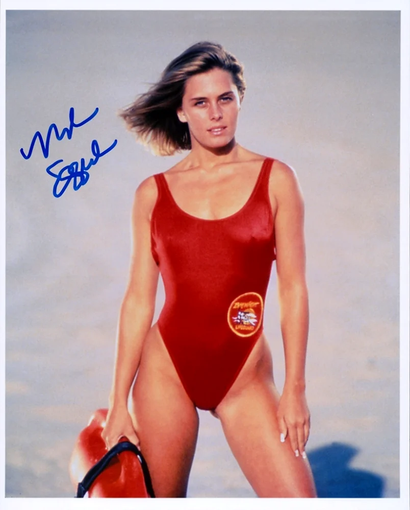 Nicole Eggert спасатели Малибу