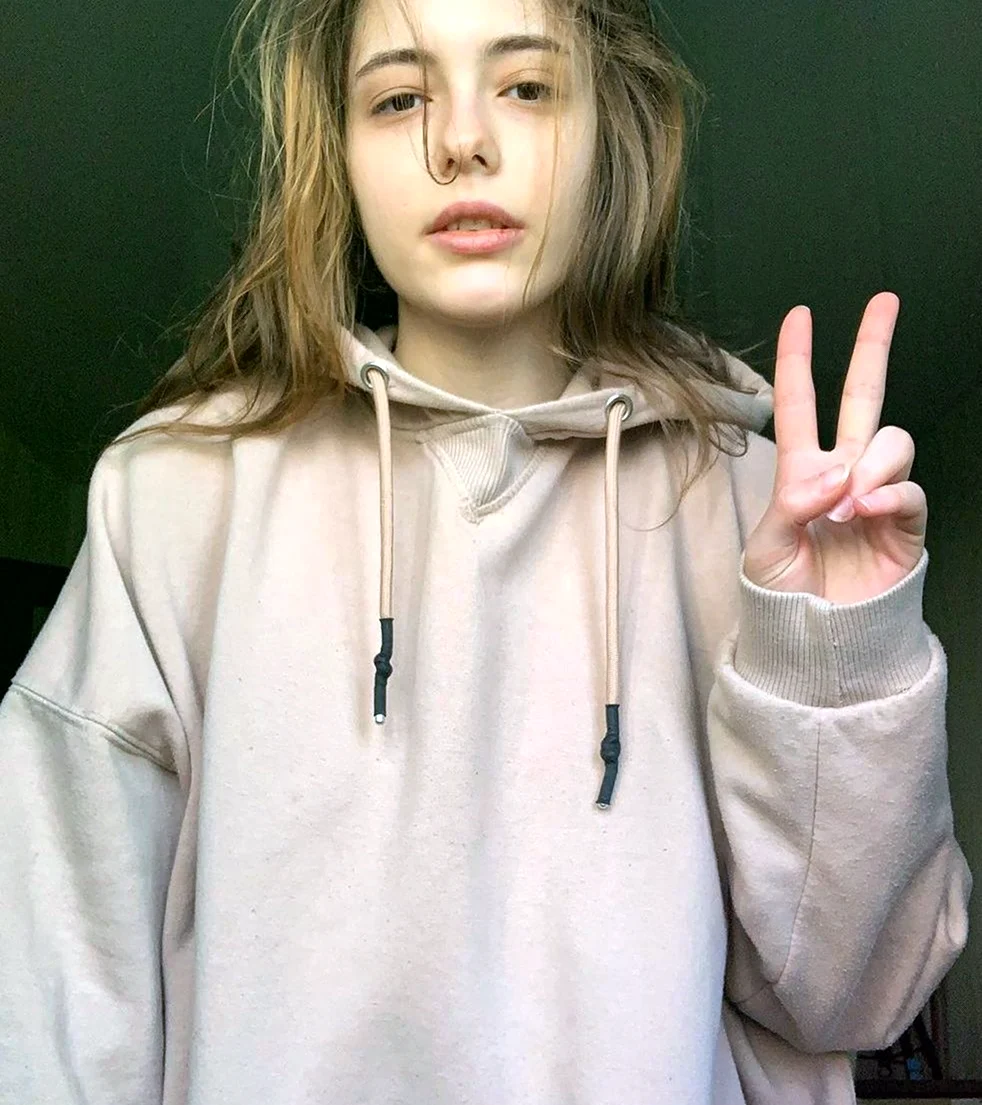 Николь Коулен