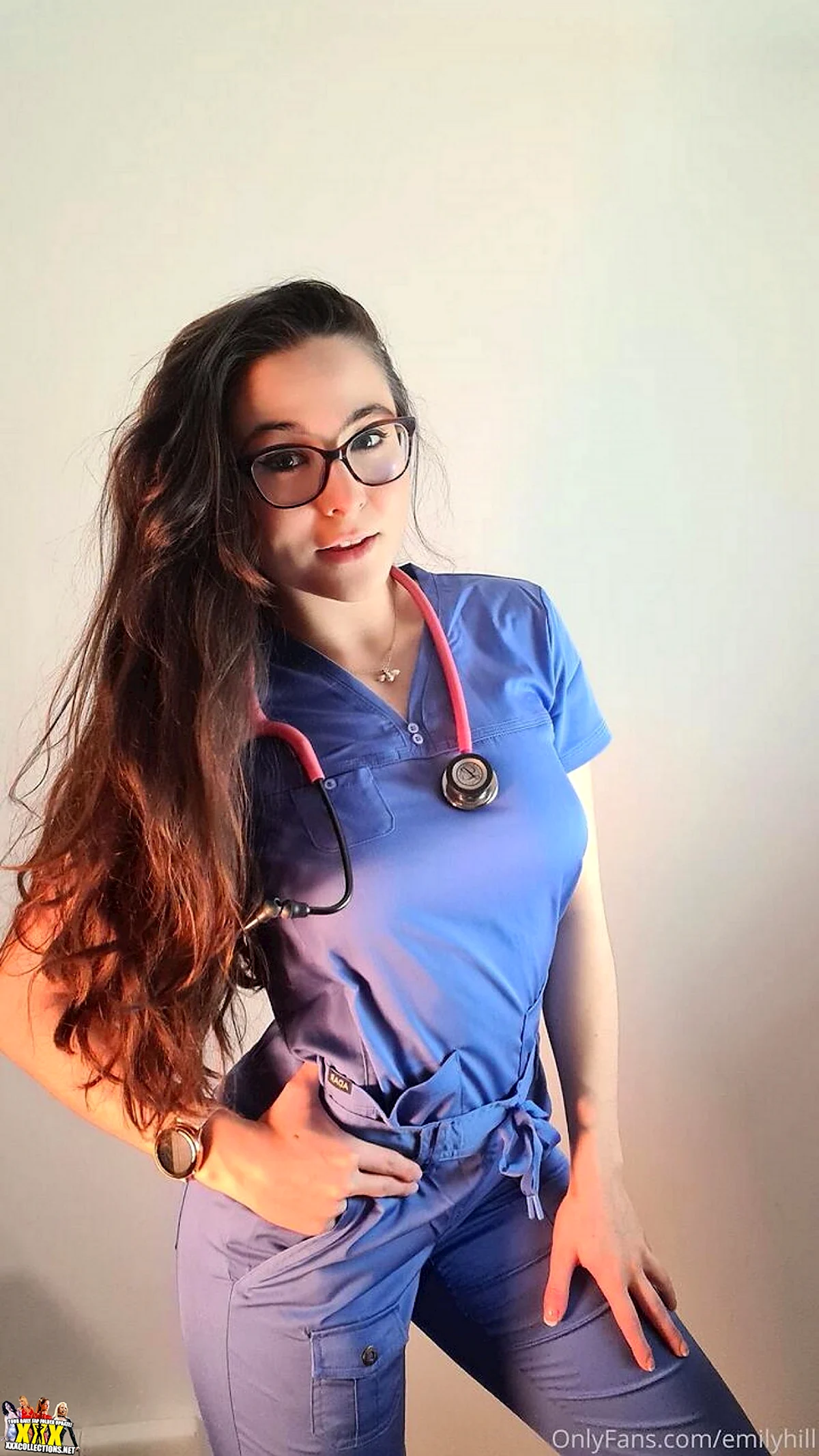 Онлифанс Emily
