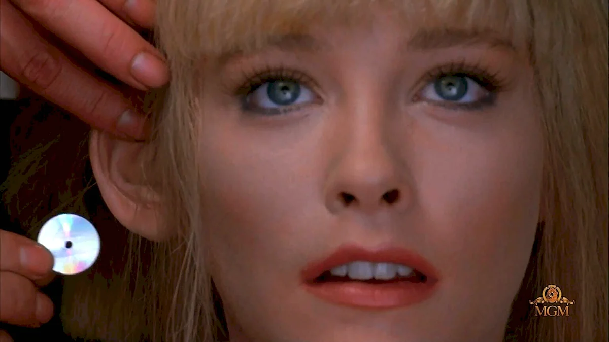 Pamela Gidley Cherry 2000