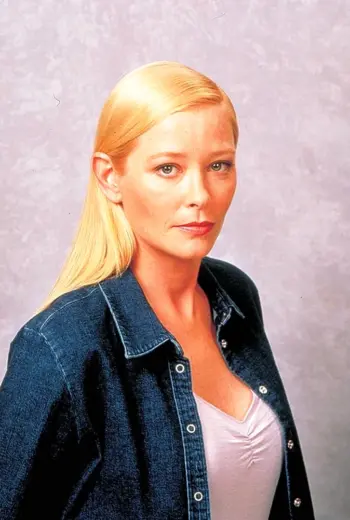 Памела Гидли