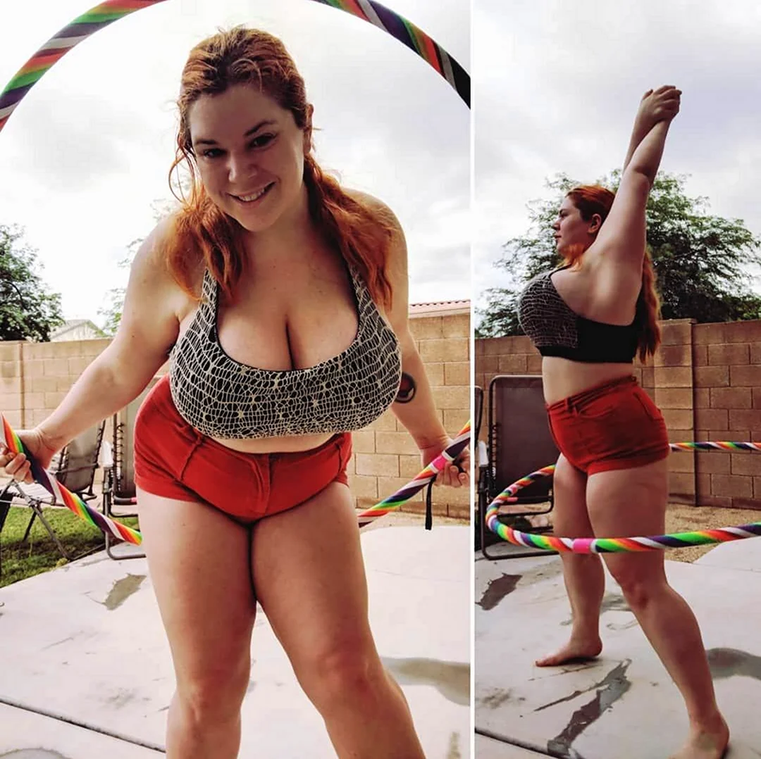 Пенни Браун Bikini