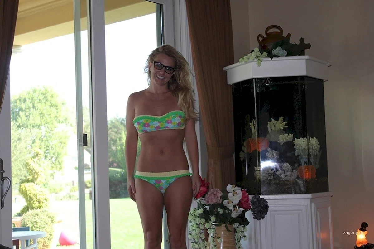 Певица Варвара Bikini