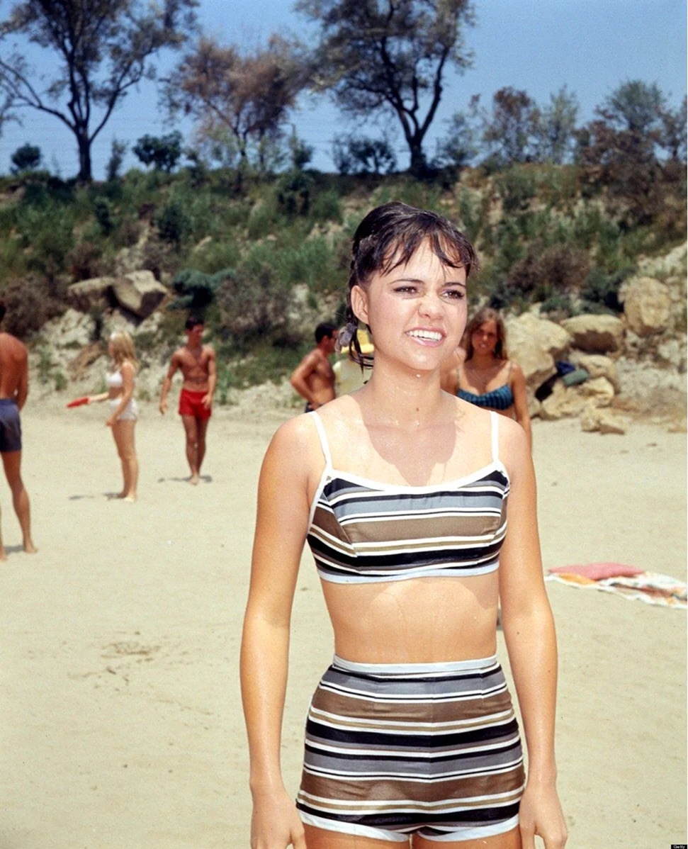 Sally field в молодости