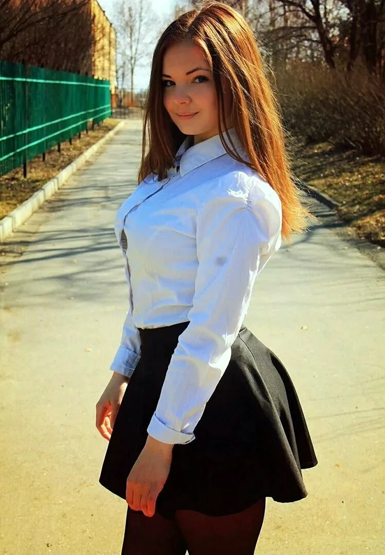 Самые красивые школьницы