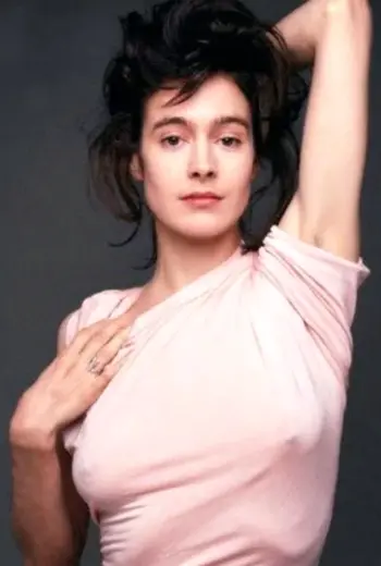 Sean young