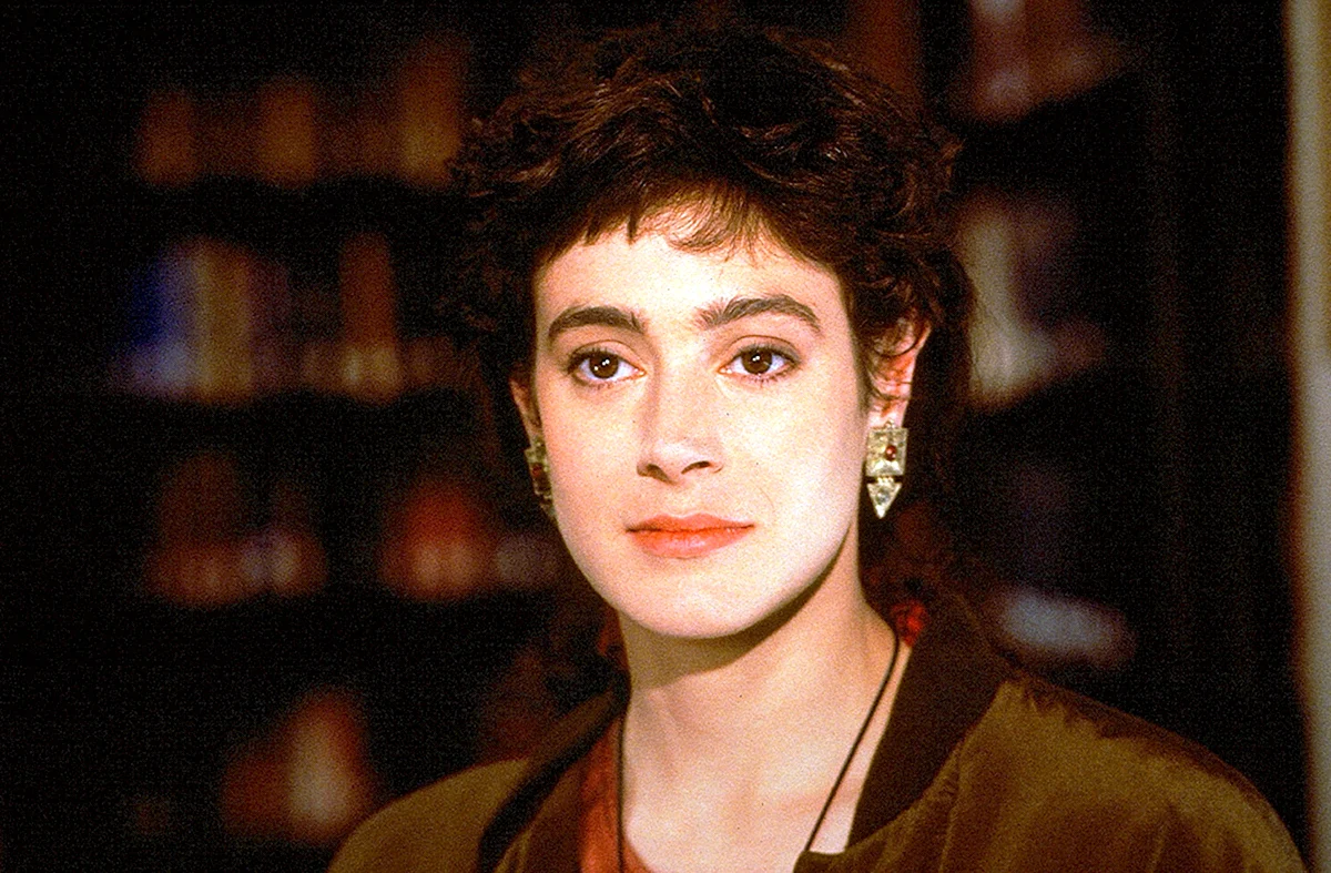 Sean young