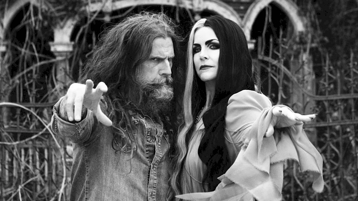 Sheri Moon Zombie