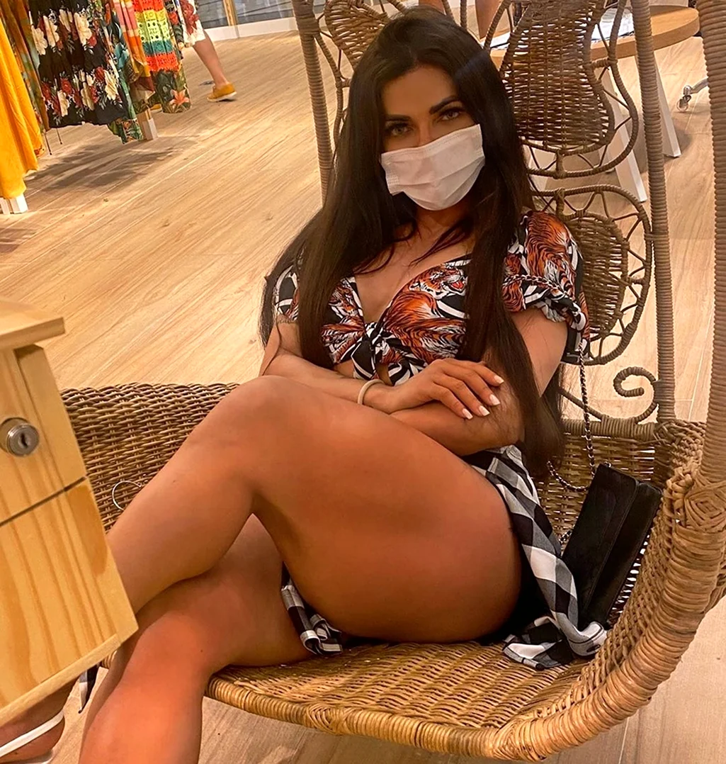 Сьюзи Кортес Suzy Cortez.