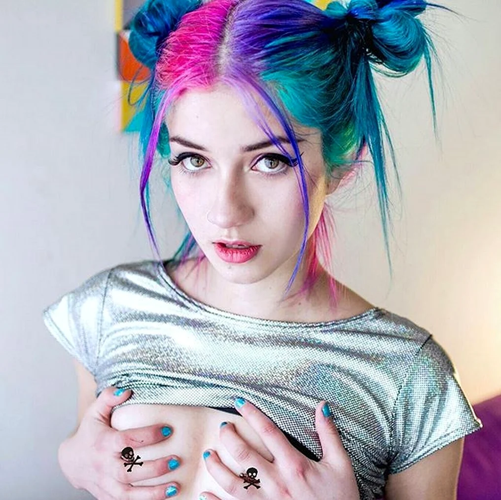 Суисайд герлз Fay