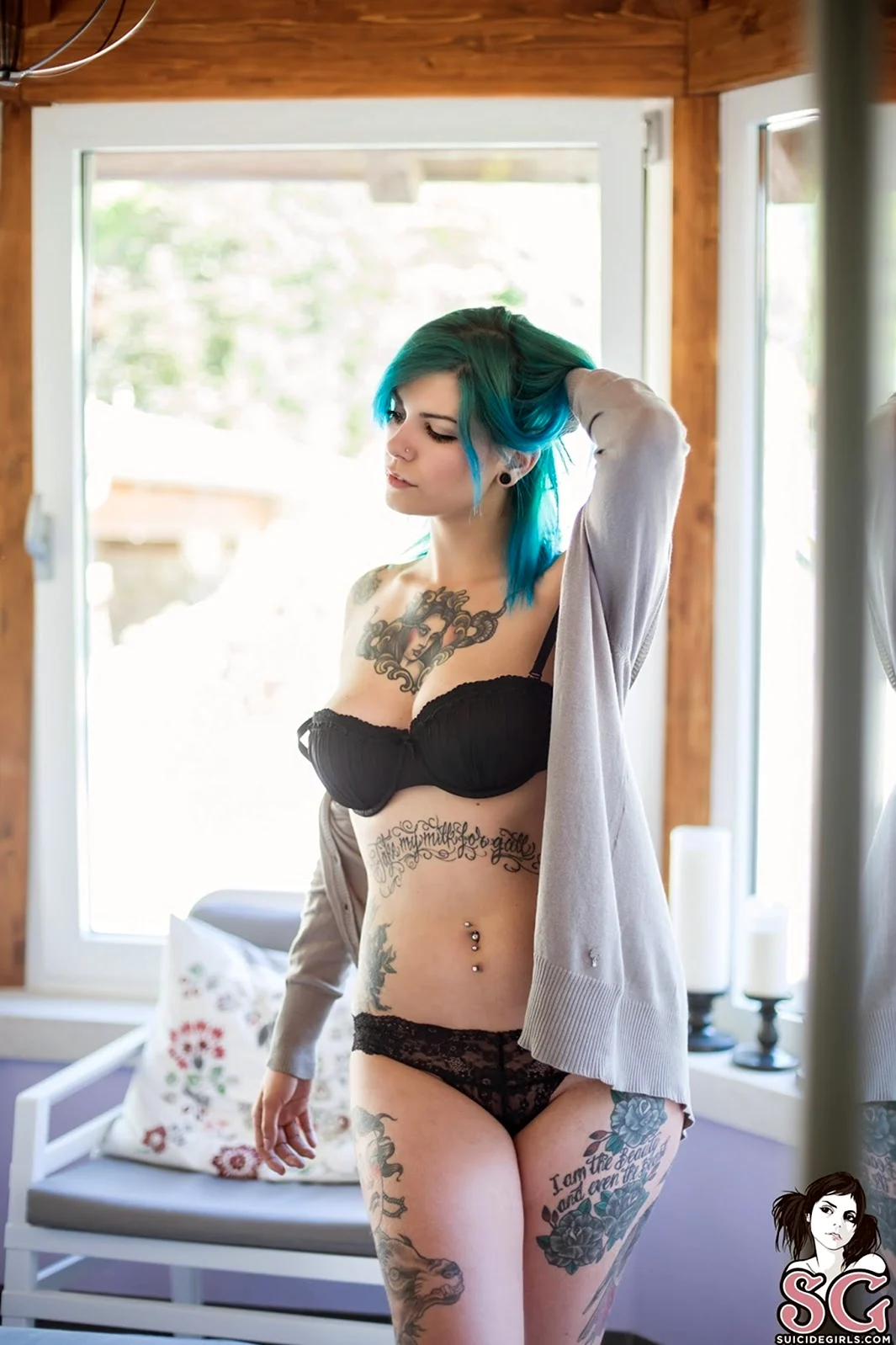 Влада Хейдрих Suicide girls