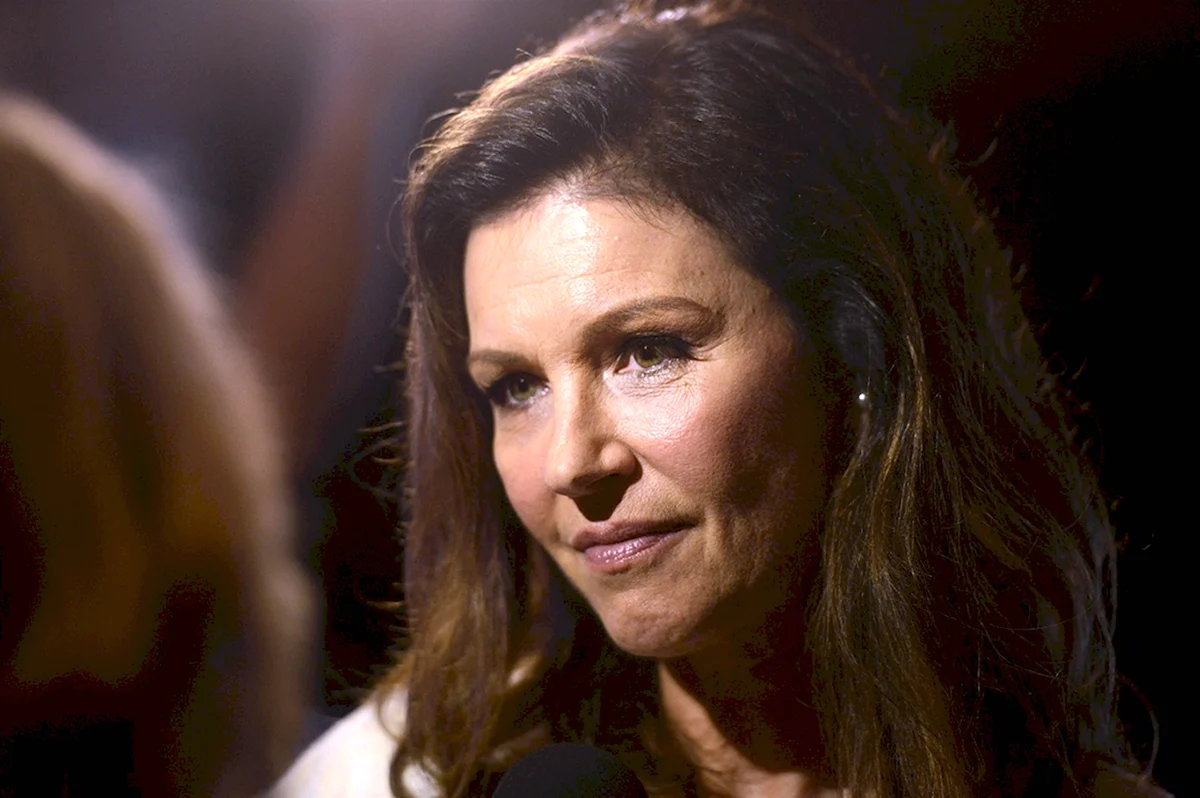 Wendy Crewson
