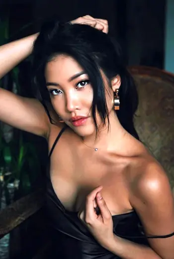 Wet korean Carolyn