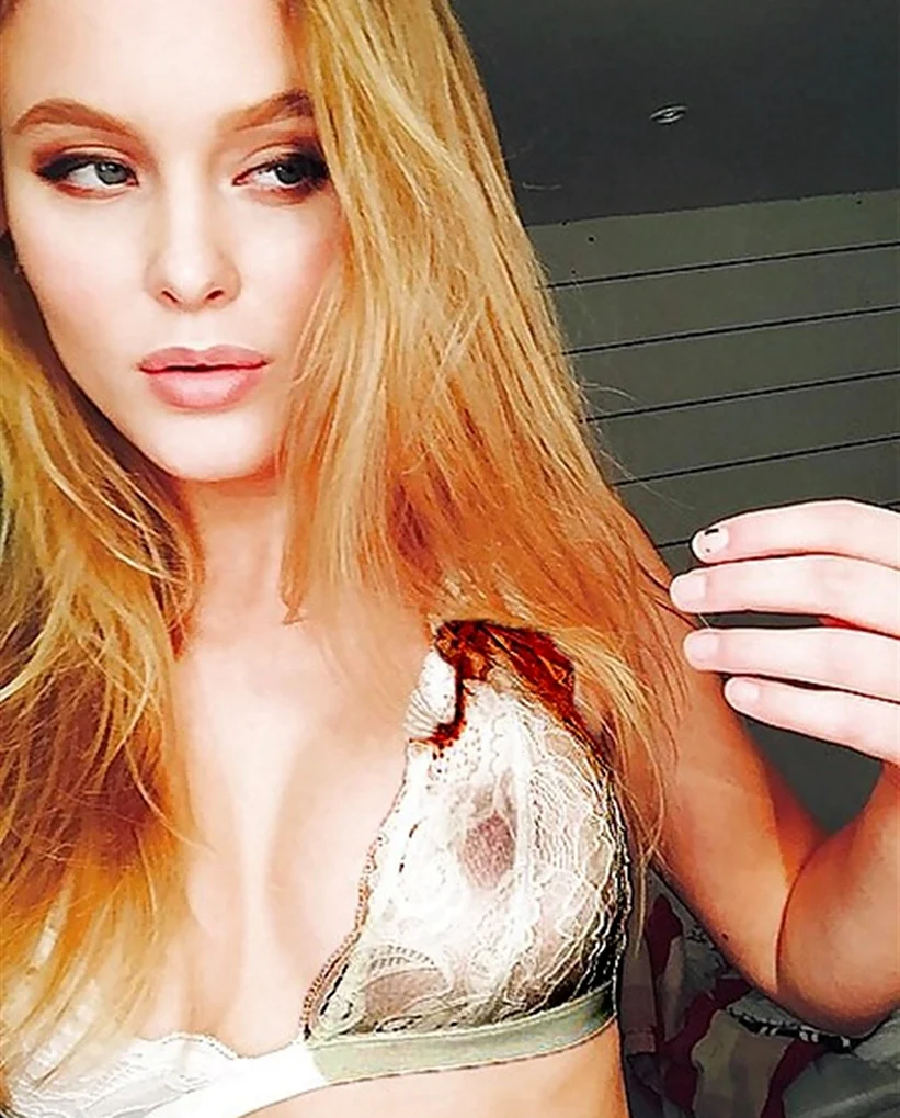 Zara Larsson 18