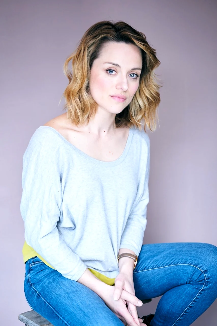 Zoe Tapper
