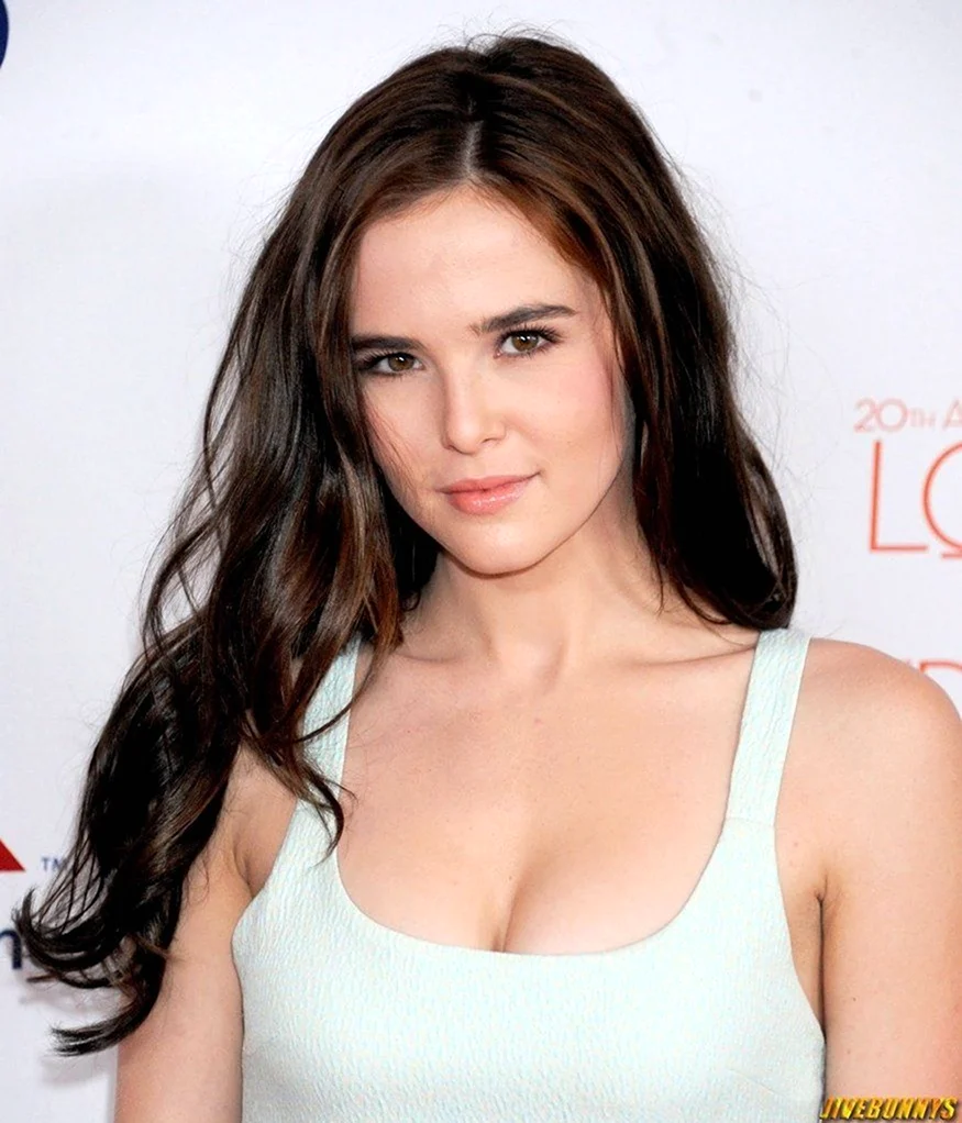Zoey Deutch Академия вампиров