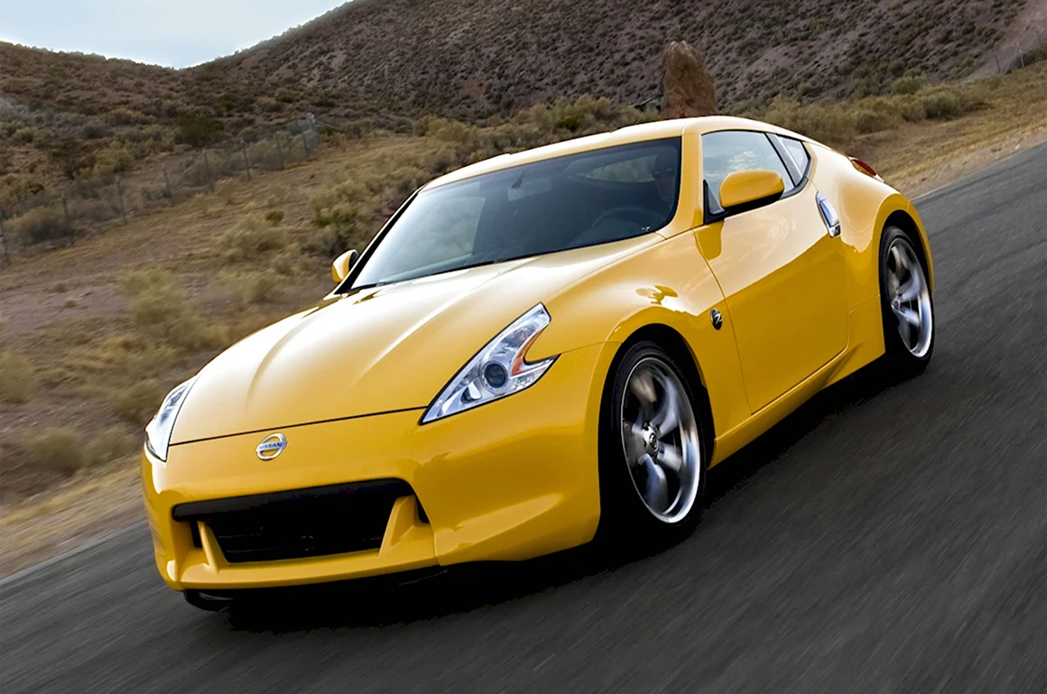 370z Nissan оранжевый